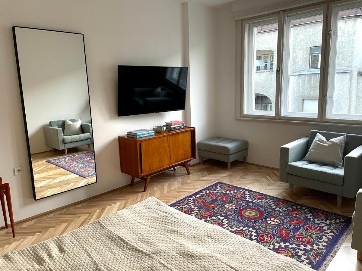 Apartman 5 *