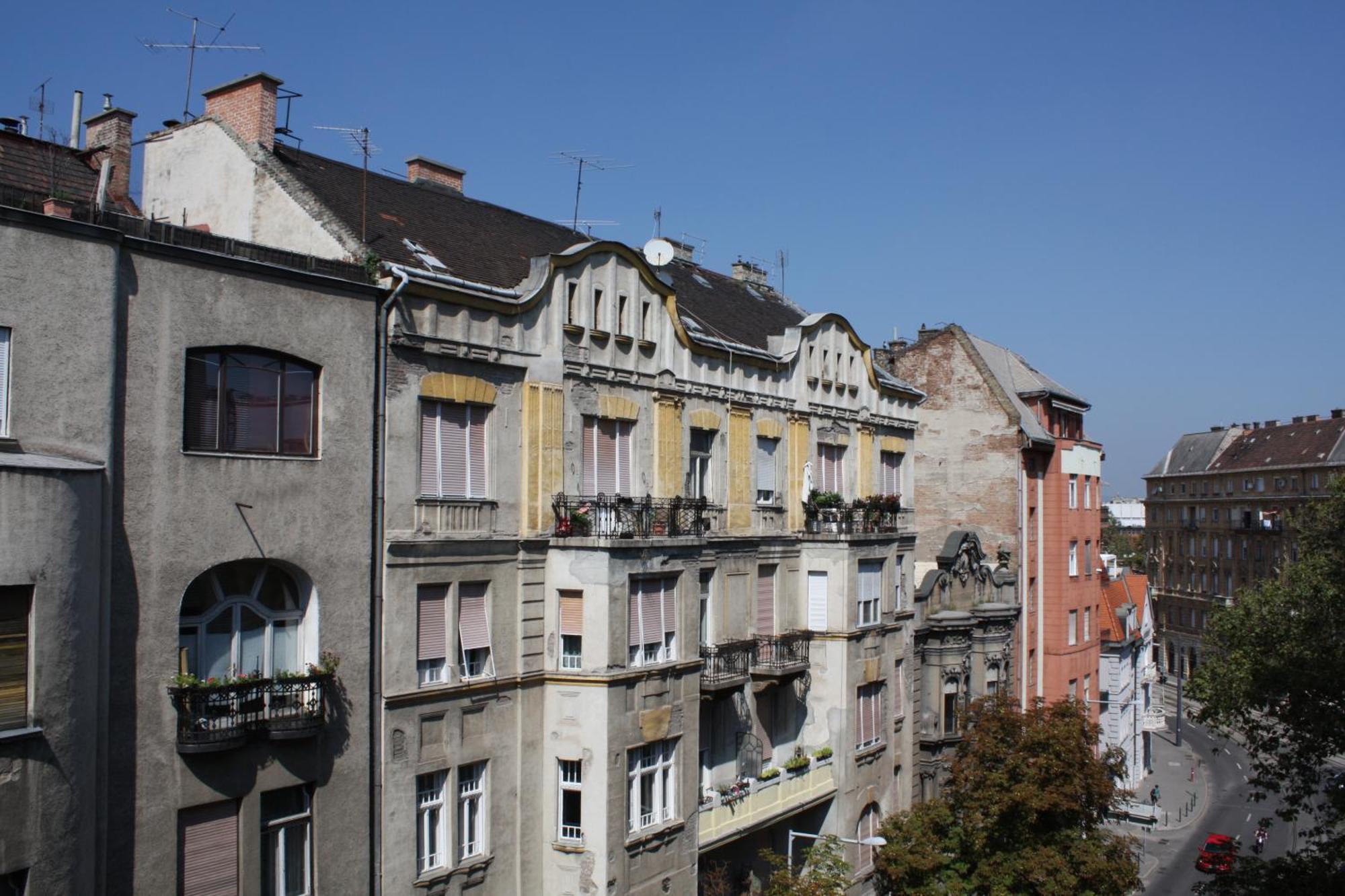 Apartman 5 *